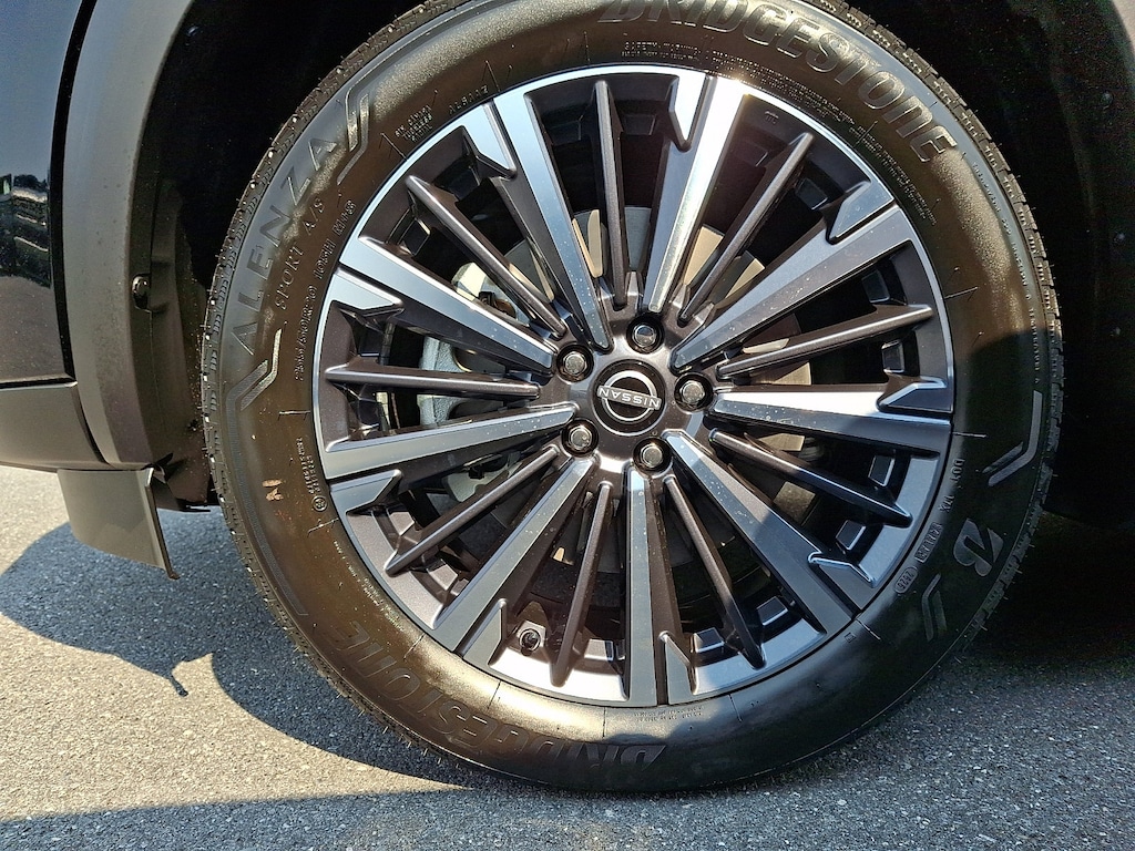 New 2026 Nissan Pathfinder Platinum SUV