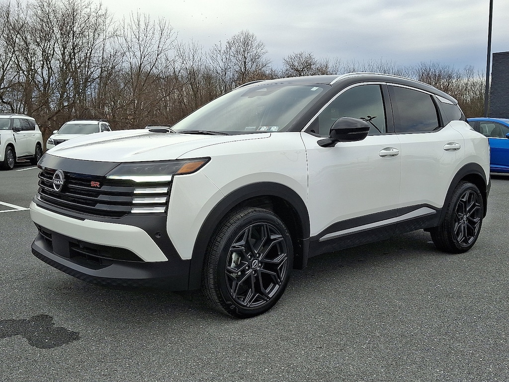 Certified 2025 Nissan Kicks SR SR AWD