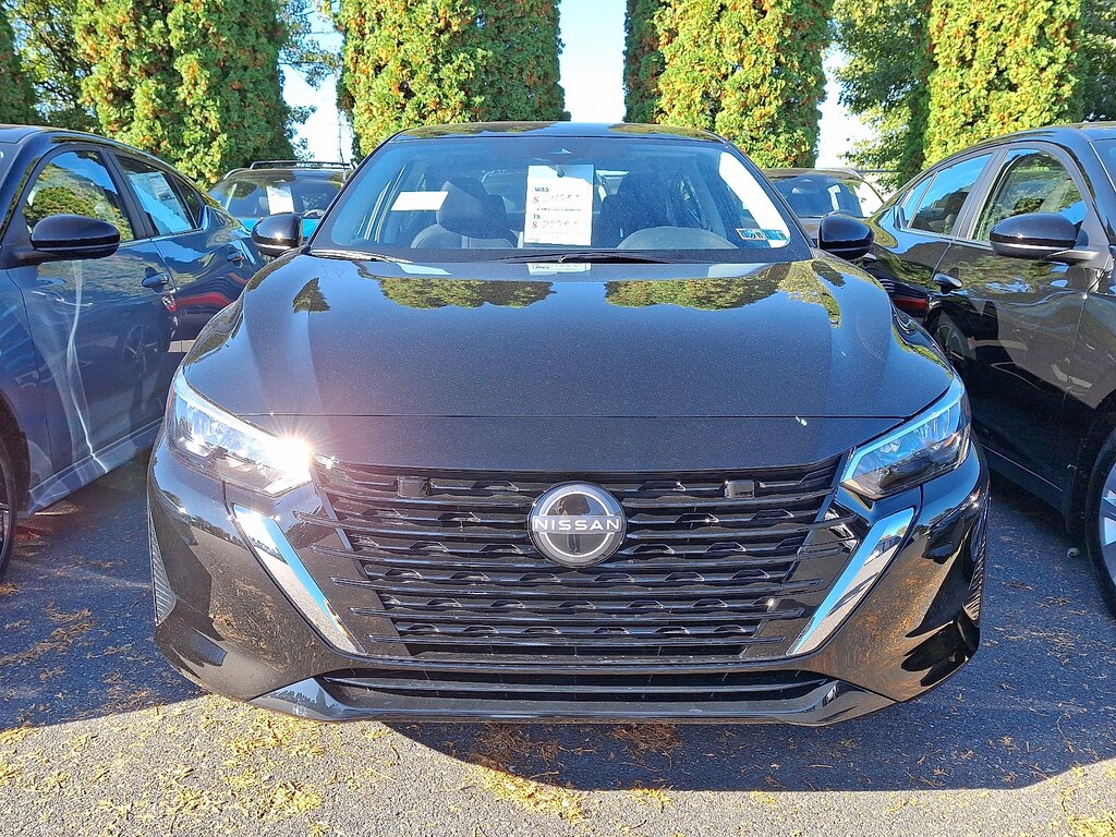 New 2025 Nissan Sentra SV Sedan