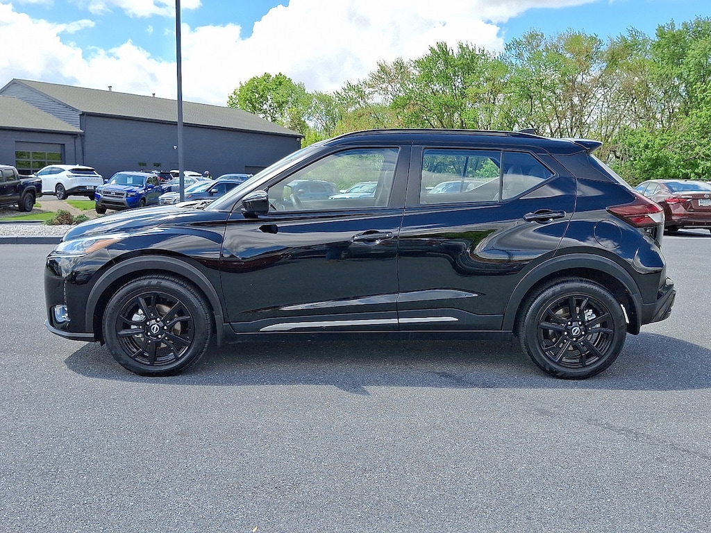 Certified 2023 Nissan Kicks SR SR FWD