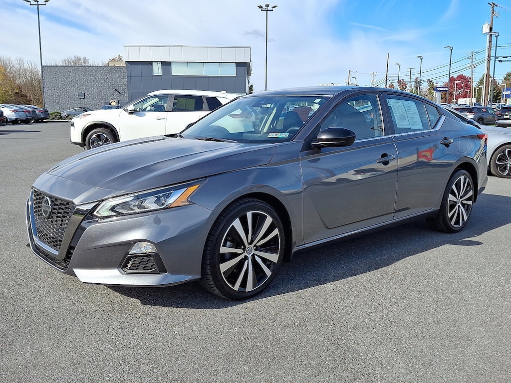 Certified 2022 Nissan Altima 2.5 SR Sedan