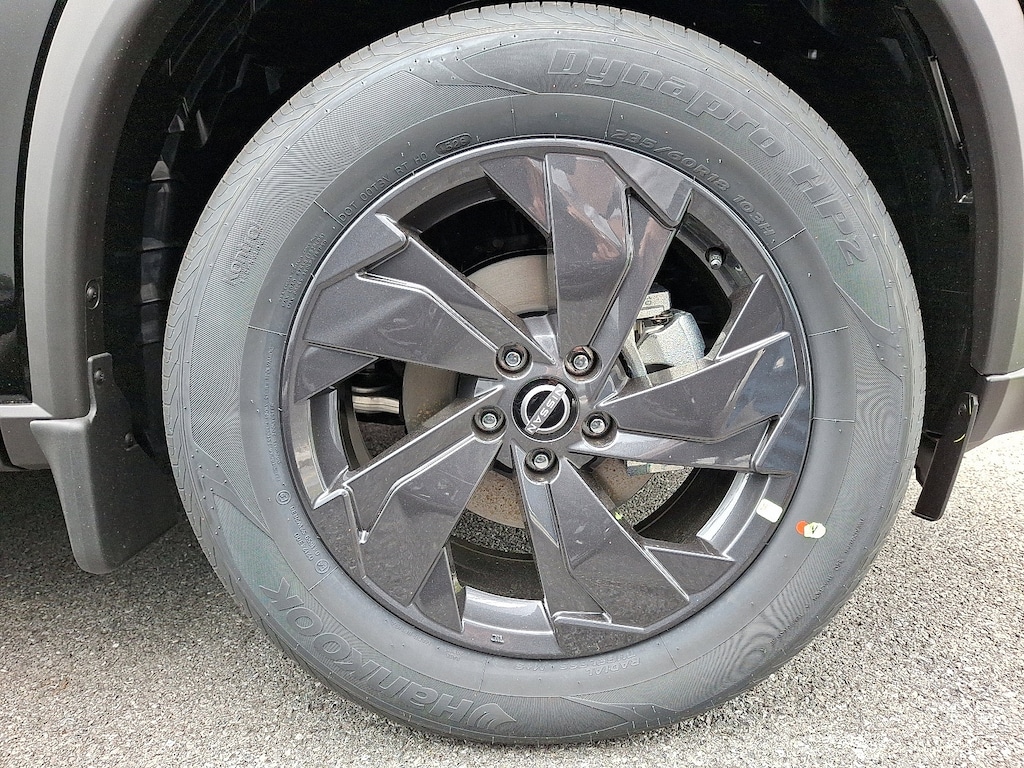 New 2026 Nissan Rogue SV SUV