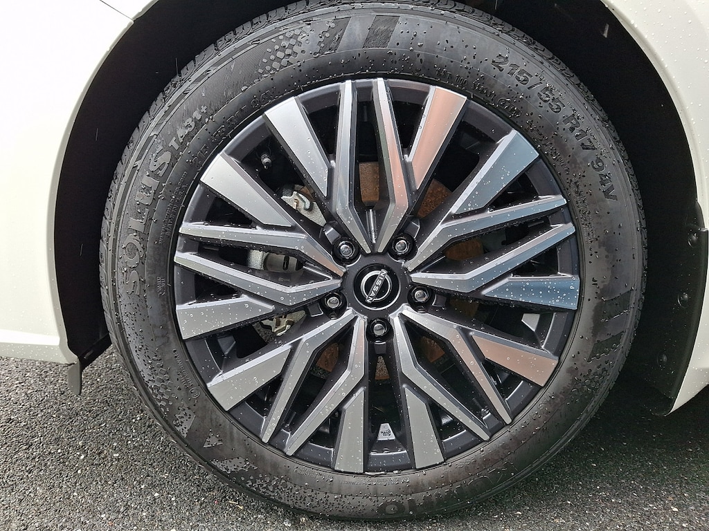 New 2026 Nissan Altima SV Sedan