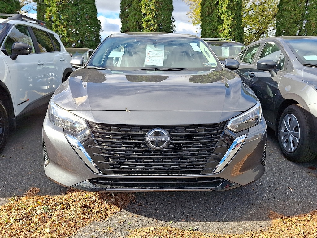 New 2025 Nissan Sentra SV Sedan