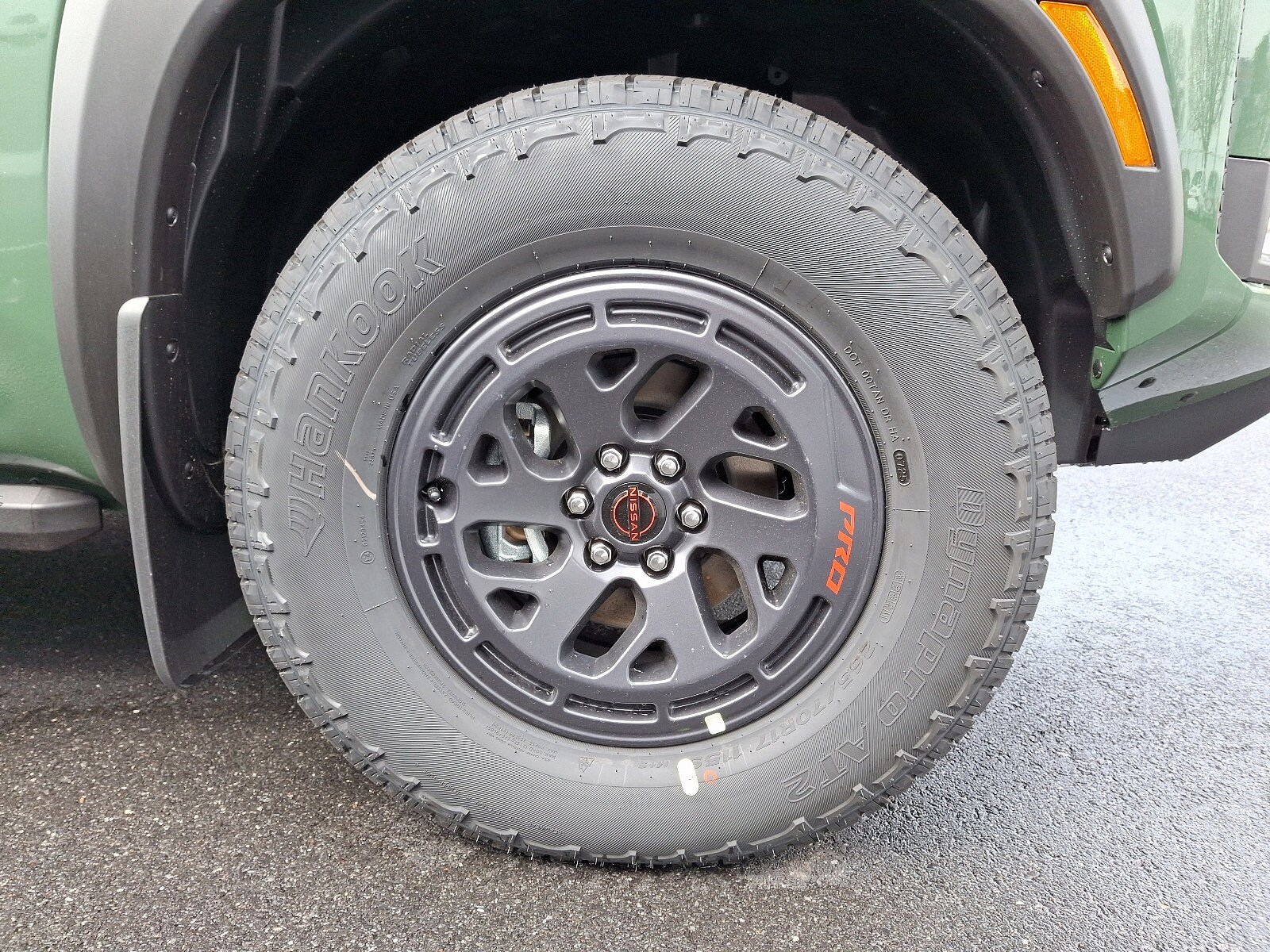 2025 Nissan Frontier PRO-4X photo 4