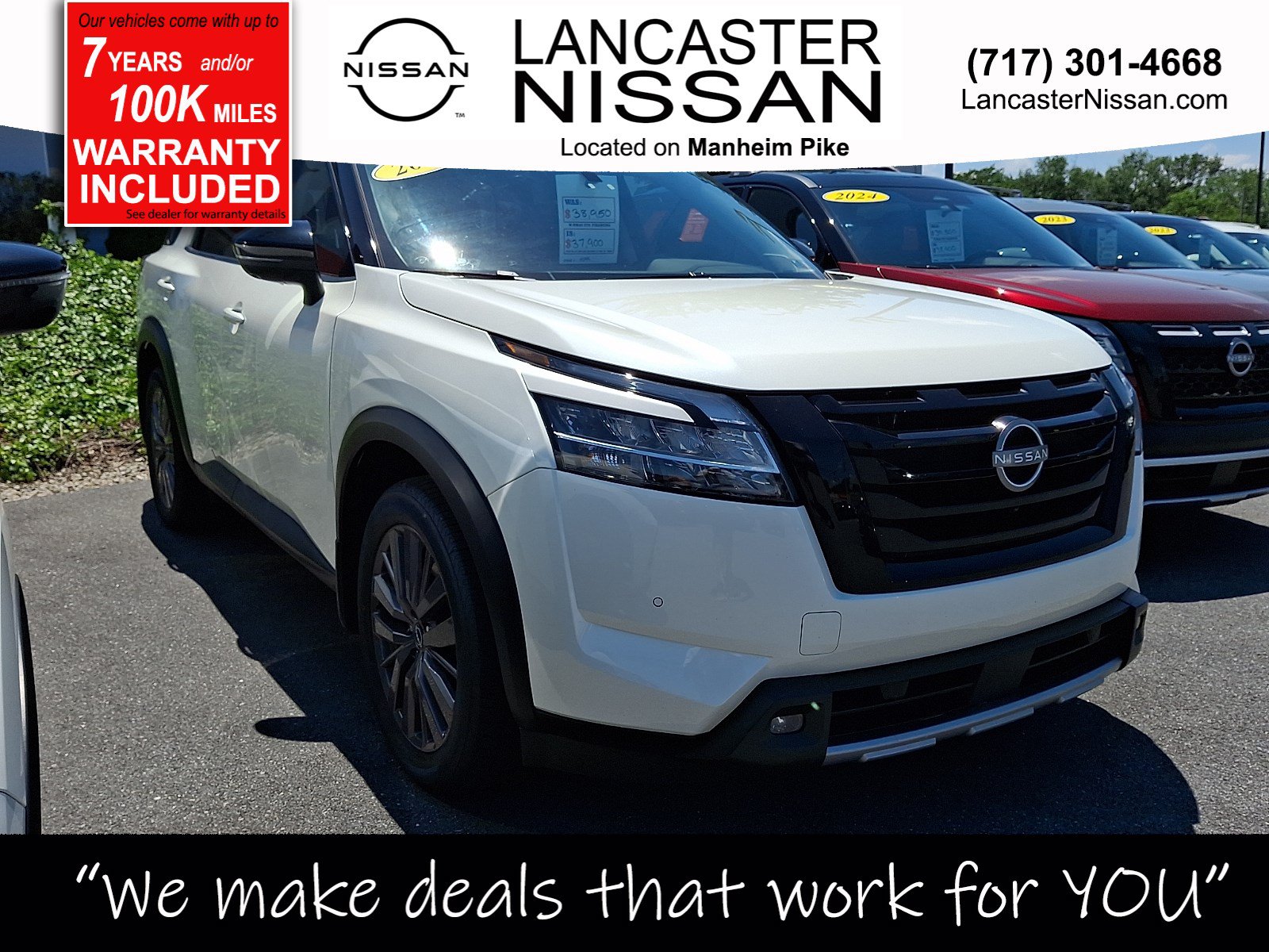2023 Nissan Pathfinder SL 4WD 