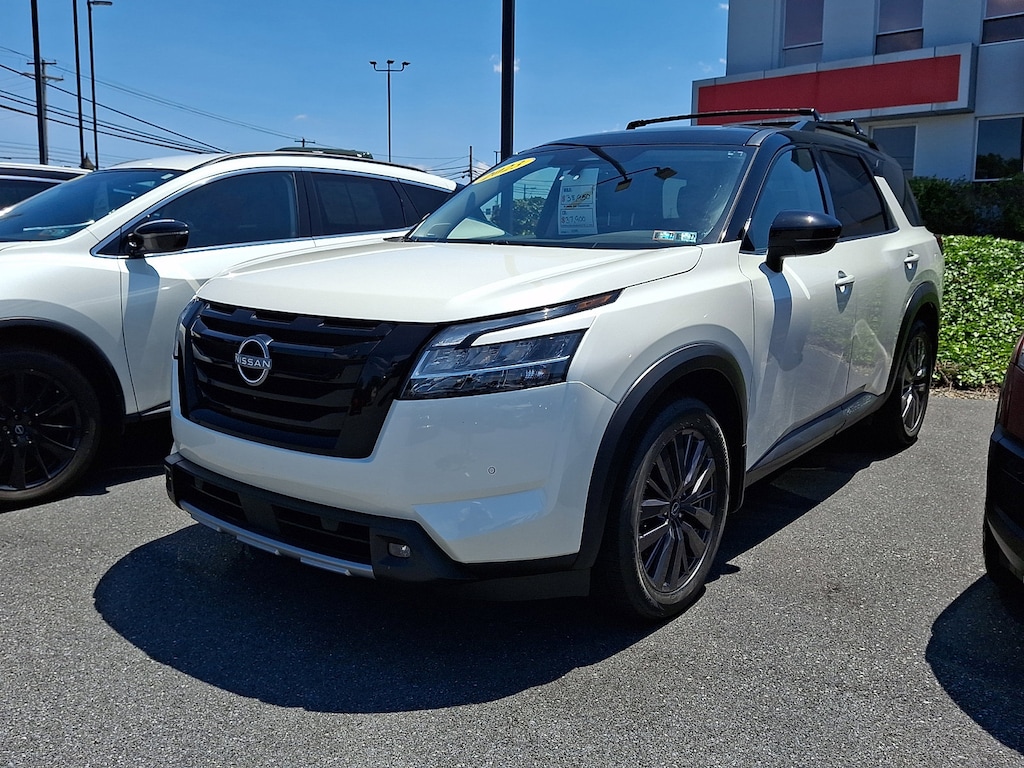 Certified 2023 Nissan Pathfinder SL SL 4WD