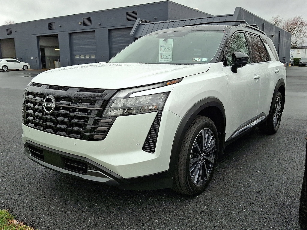 New 2026 Nissan Pathfinder Platinum SUV