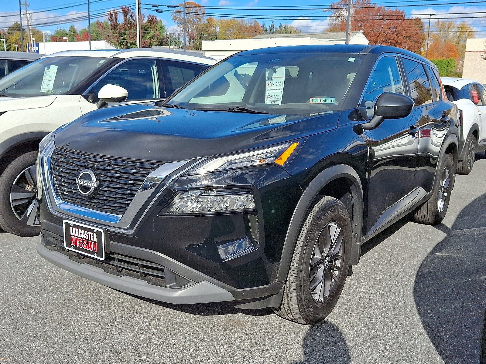 2023 Nissan Rogue S photo 2