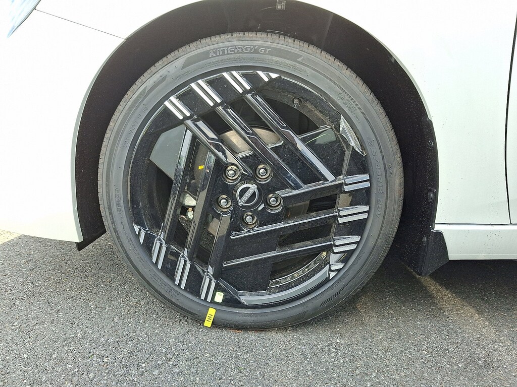 New 2026 Nissan Sentra SR Sedan