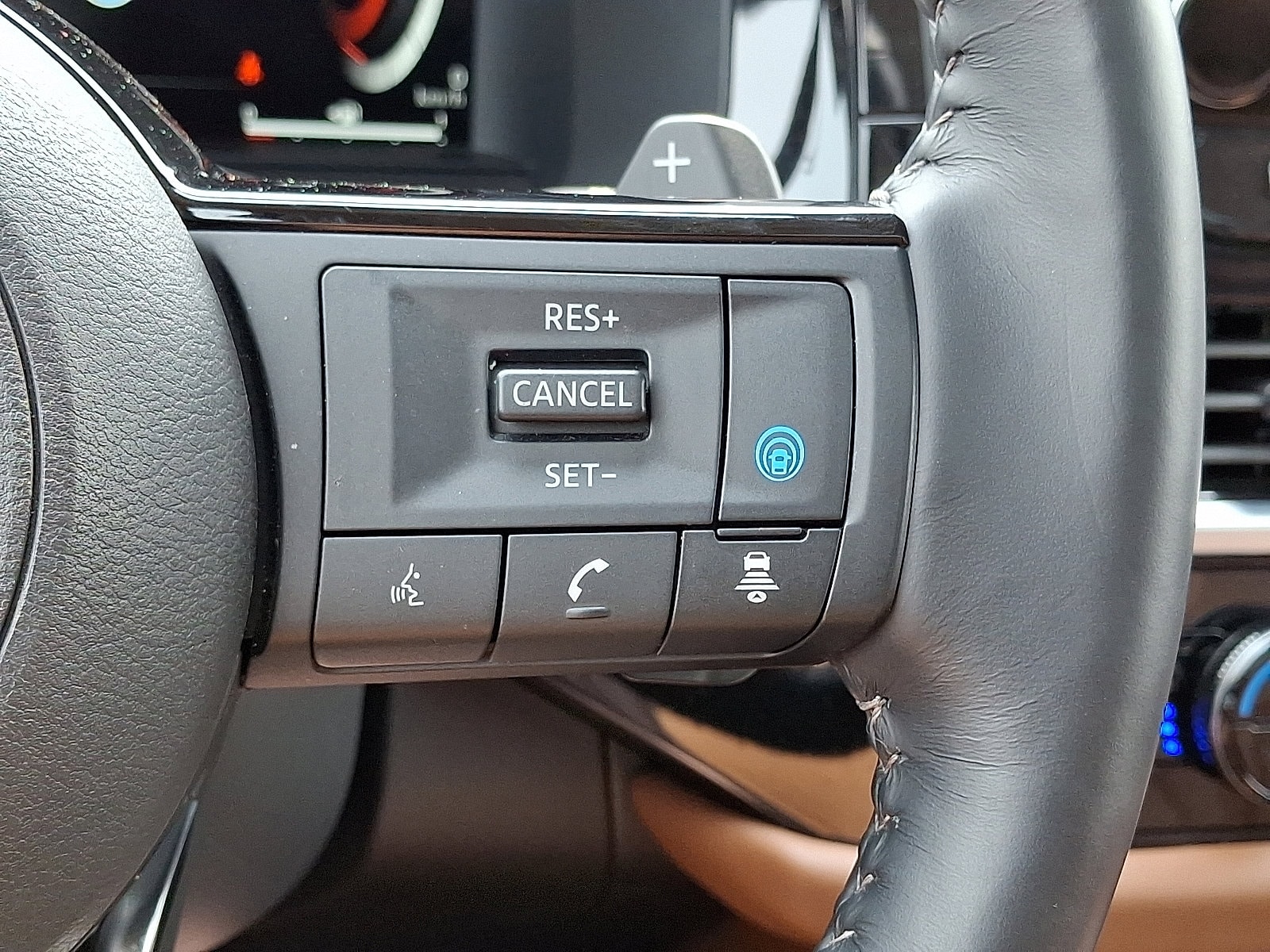 2023 Nissan Pathfinder Platinum - Photo 26