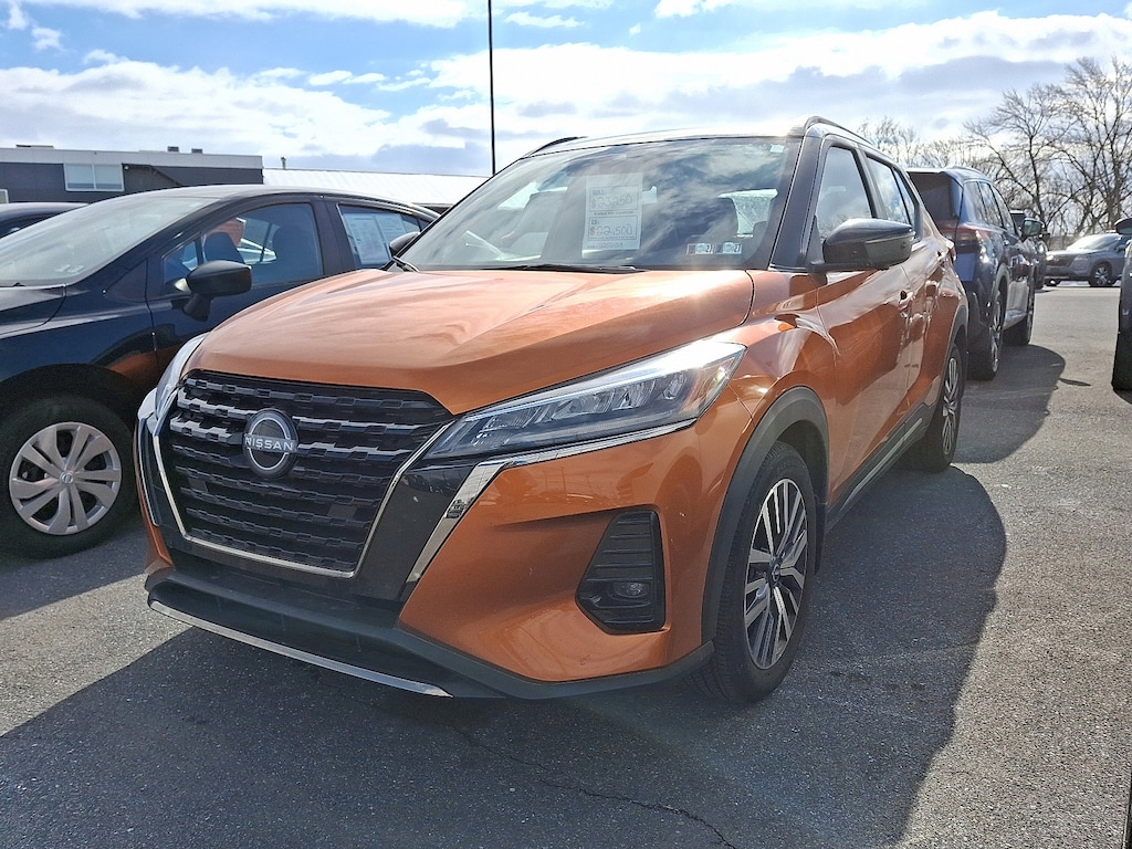 Certified 2023 Nissan Kicks SR SR FWD