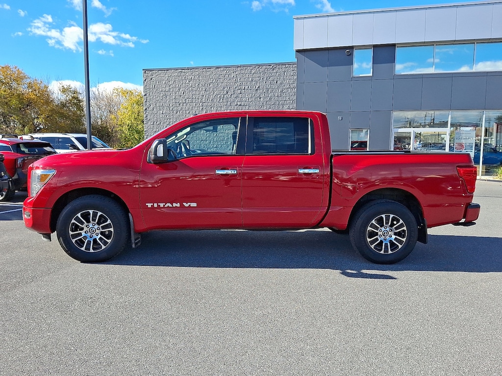 Used 2020 Nissan Titan SV 4x4 Crew Cab SV