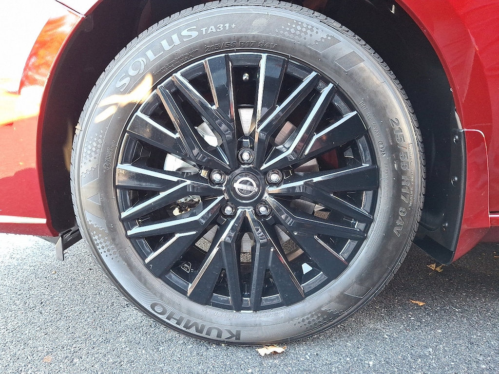 New 2025 Nissan Altima SV Sedan