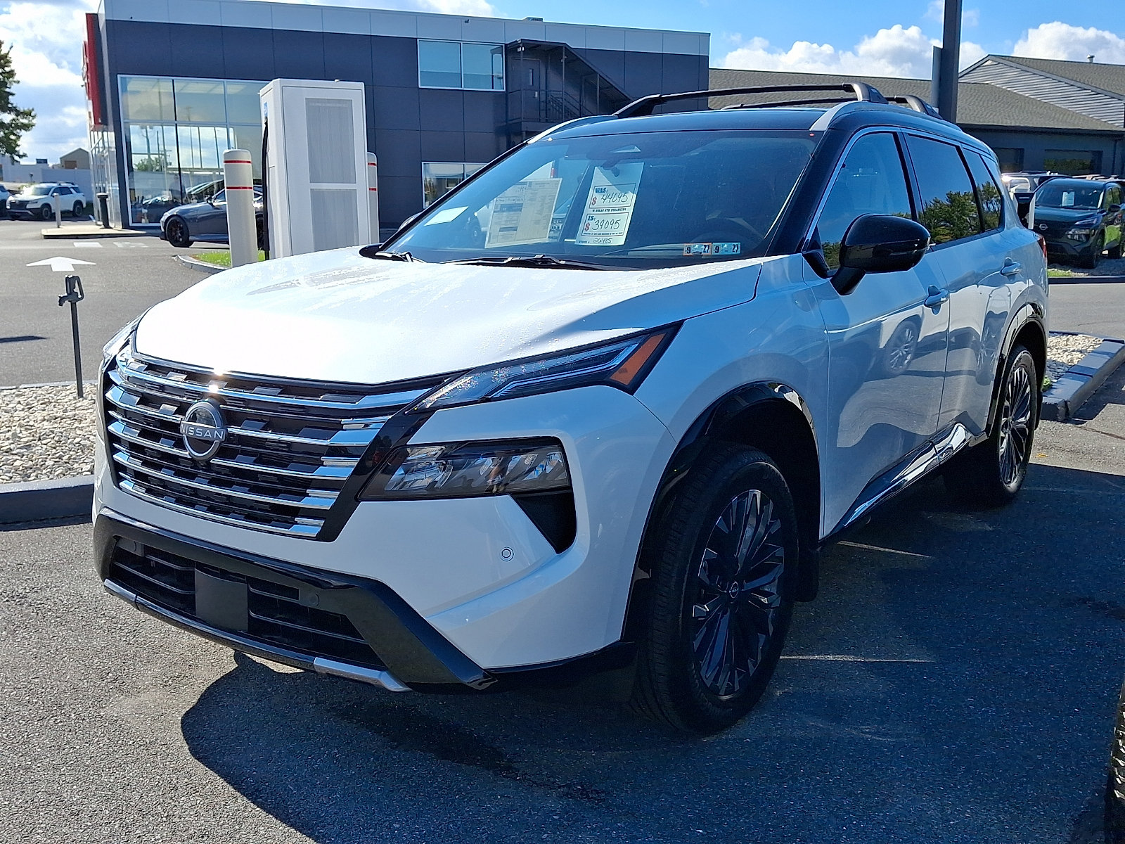 New 2026 Nissan Rogue Platinum SUV