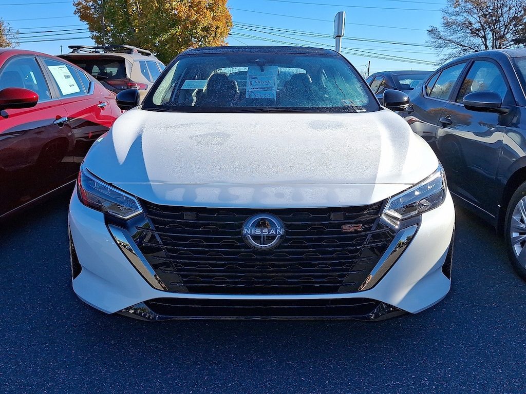 New 2025 Nissan Sentra SR Sedan