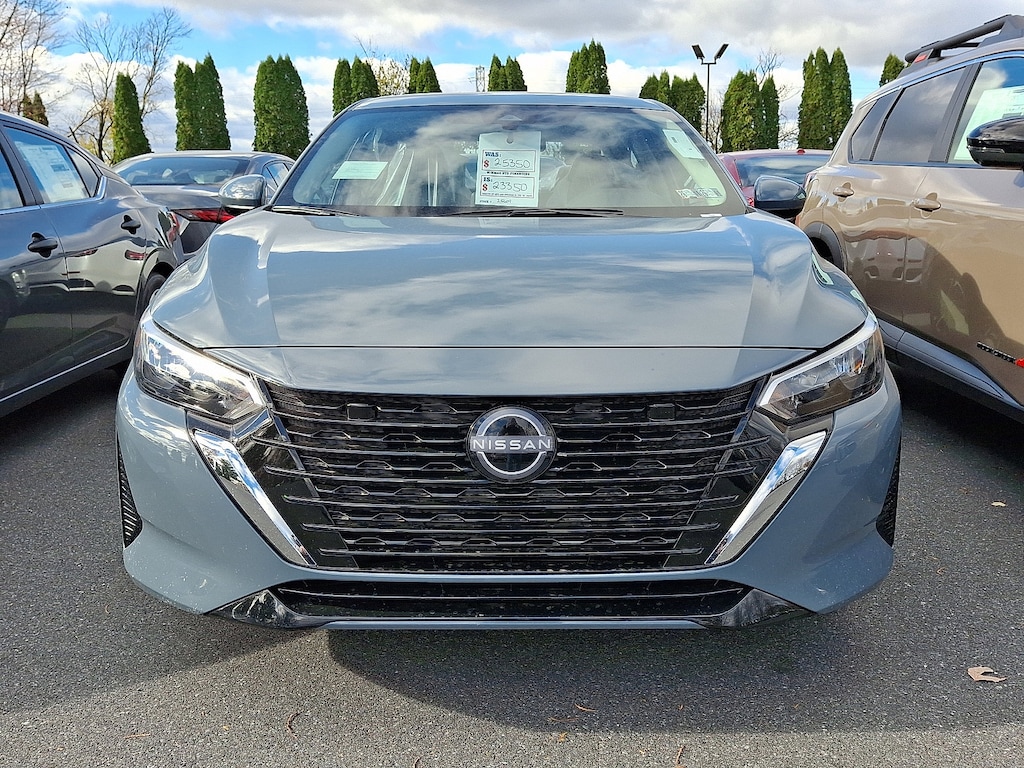 New 2025 Nissan Sentra SV Sedan