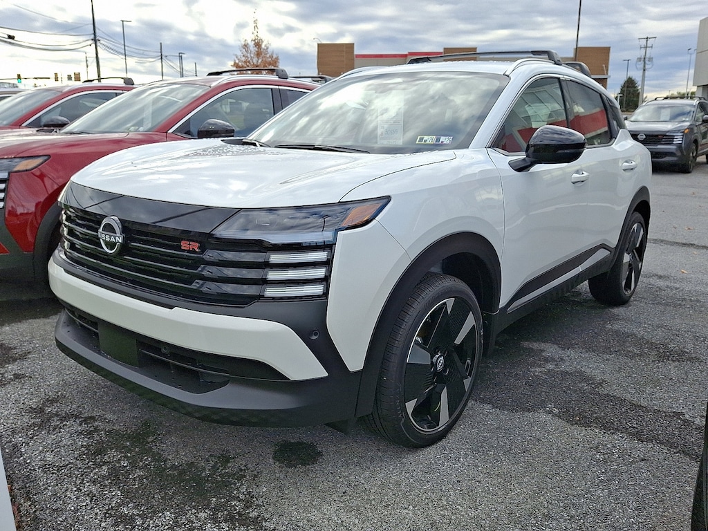 New 2026 Nissan Kicks SR SUV