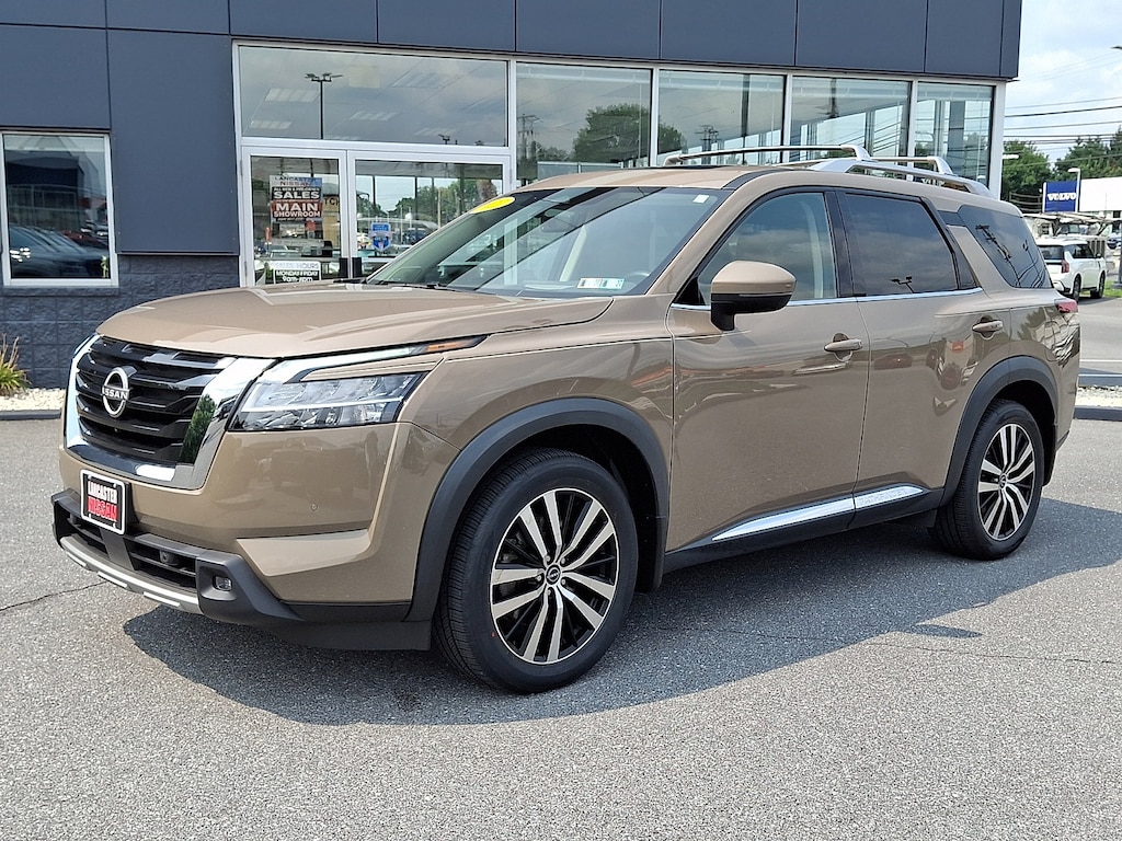 Certified 2023 Nissan Pathfinder Platinum Platinum 4WD