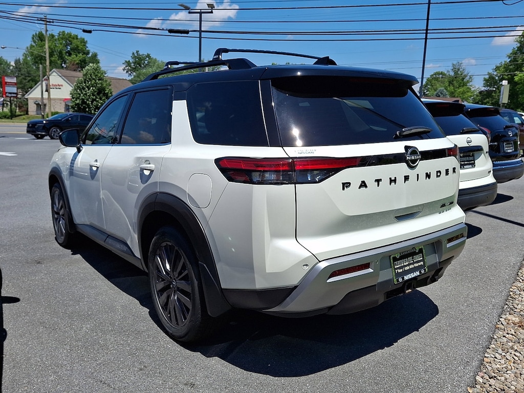 Certified 2023 Nissan Pathfinder SL SL 4WD