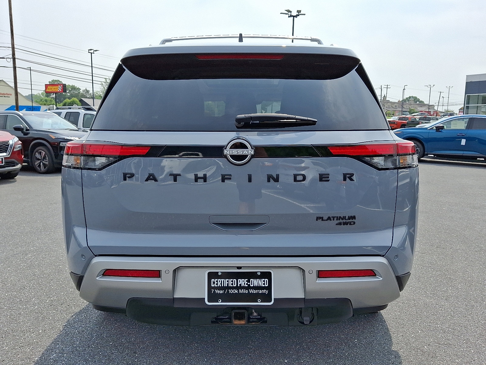 2023 Nissan Pathfinder Platinum - Photo 5