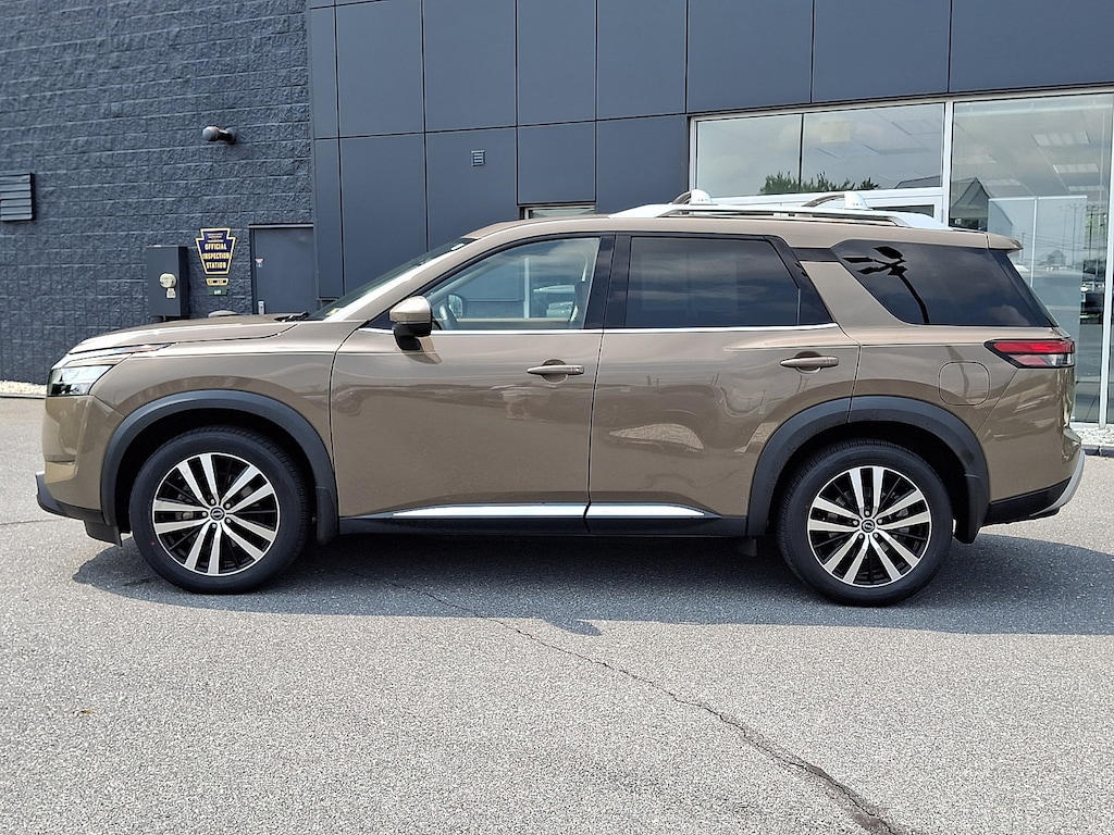 Certified 2023 Nissan Pathfinder Platinum Platinum 4WD