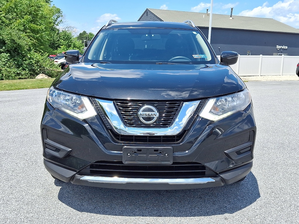 Used 2018 Nissan Rogue SV AWD SV