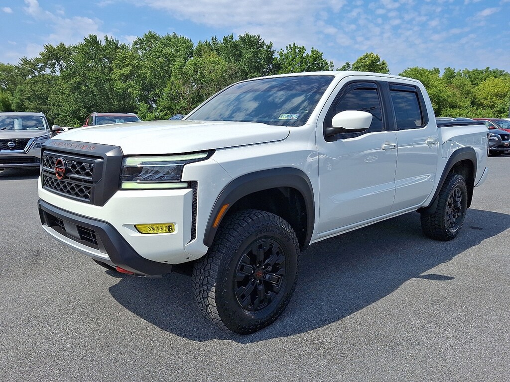 Certified 2022 Nissan Frontier PRO-4X Crew Cab 4x4 PRO-4X Auto