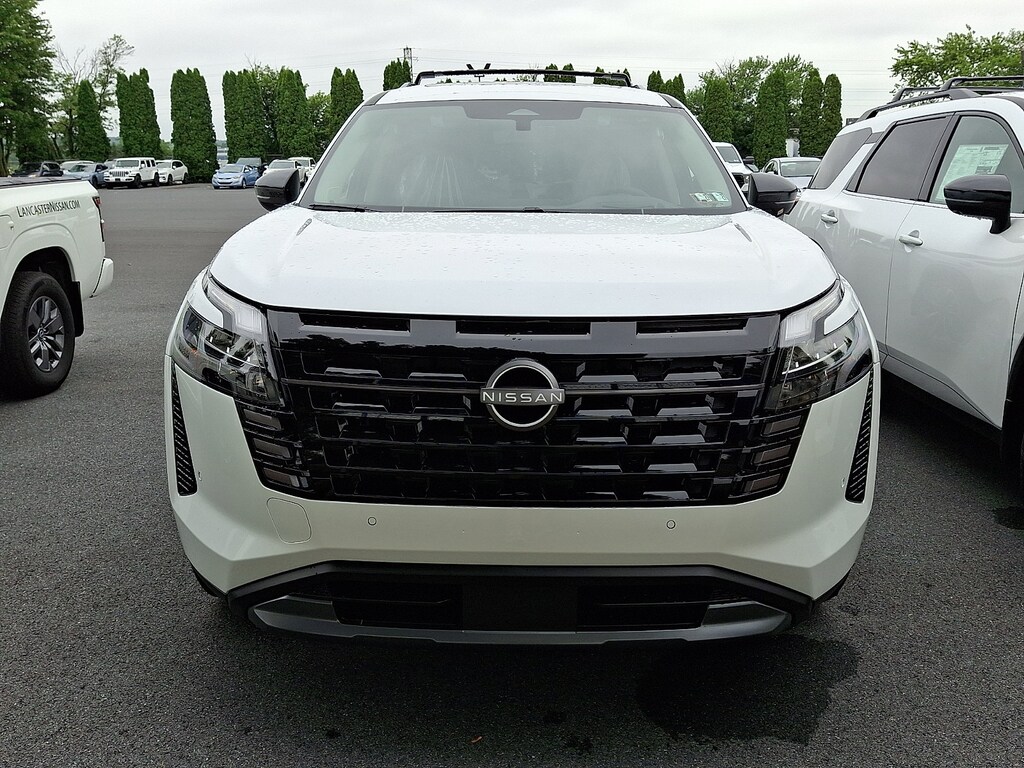 New 2026 Nissan Pathfinder Platinum SUV