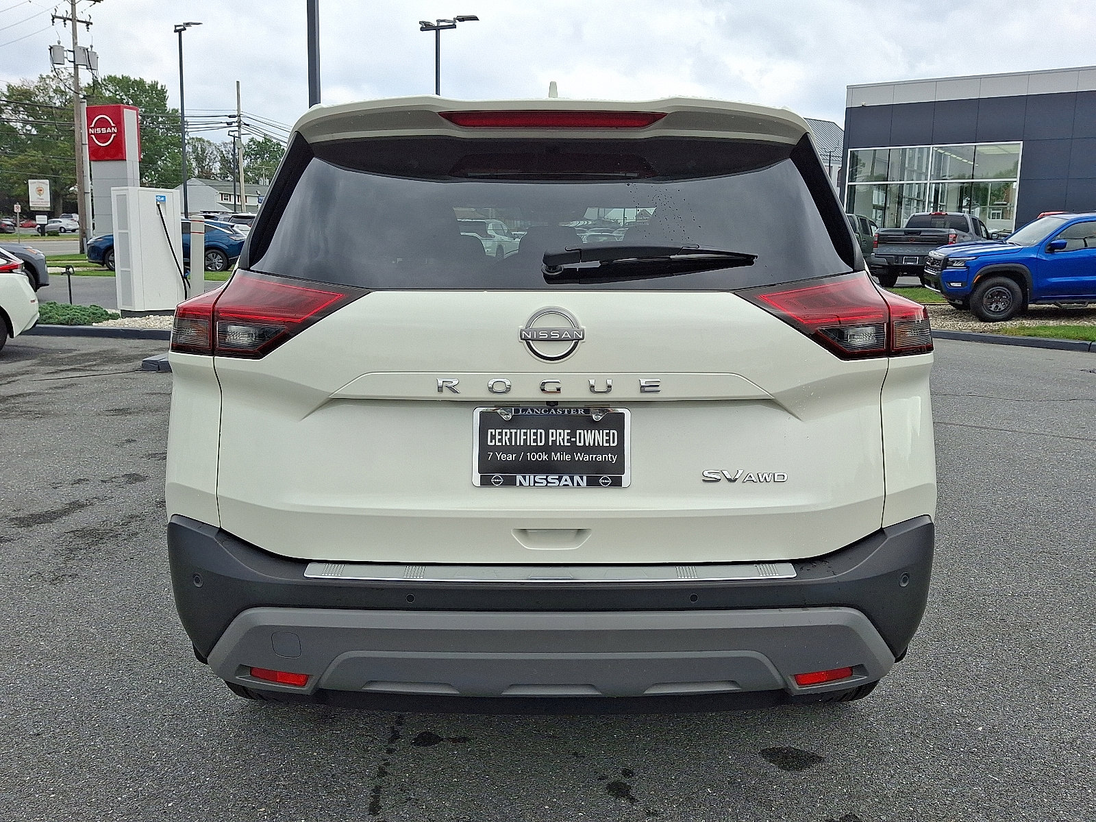 2023 Nissan Rogue SV - Photo 6