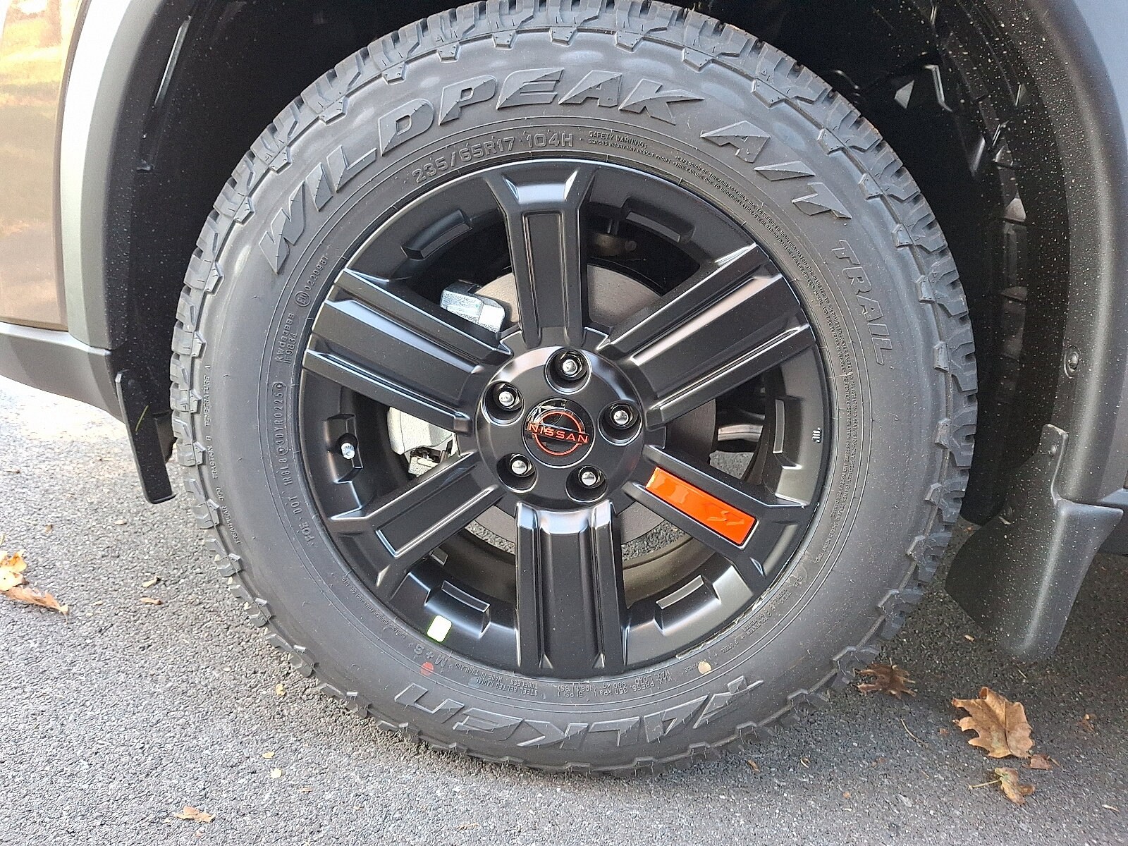 2026 Nissan Rogue SV photo 4