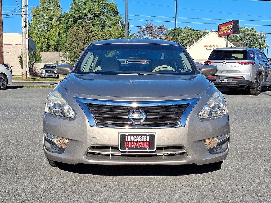 Used 2013 Nissan Altima 2.5 Sedan