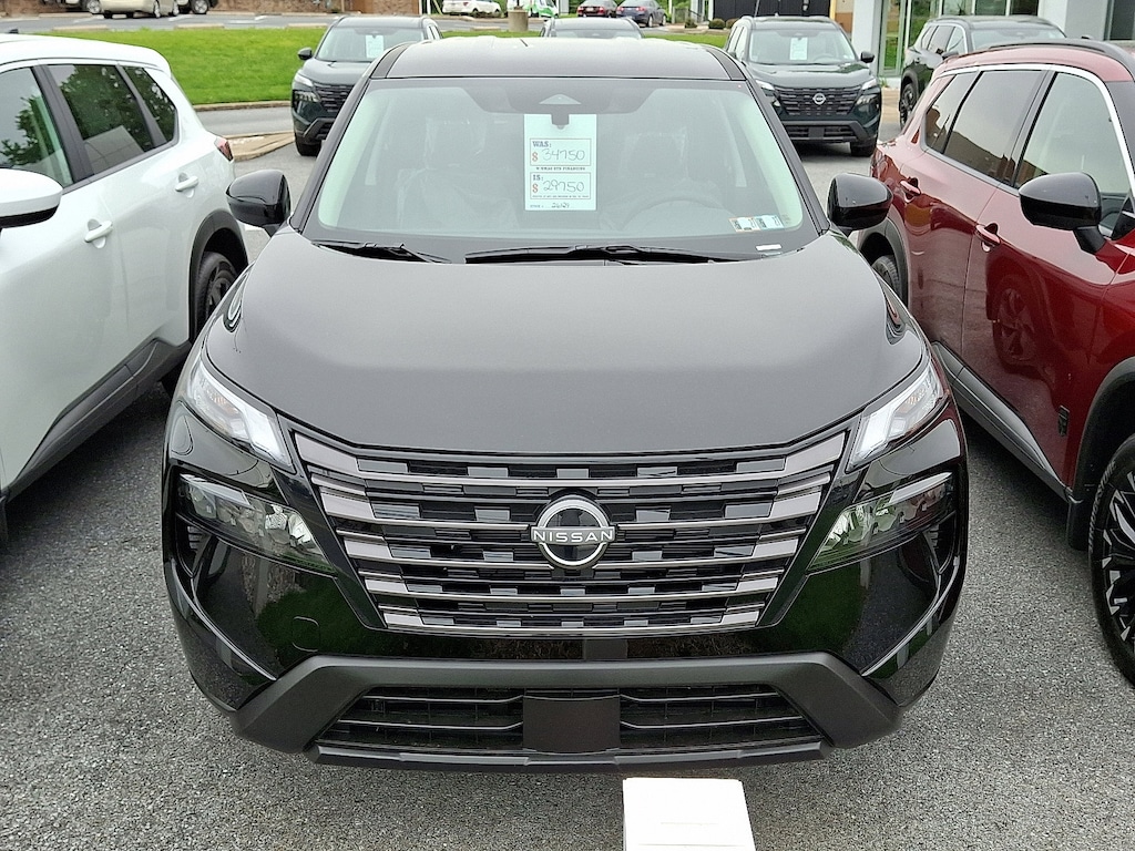 New 2026 Nissan Rogue SV SUV