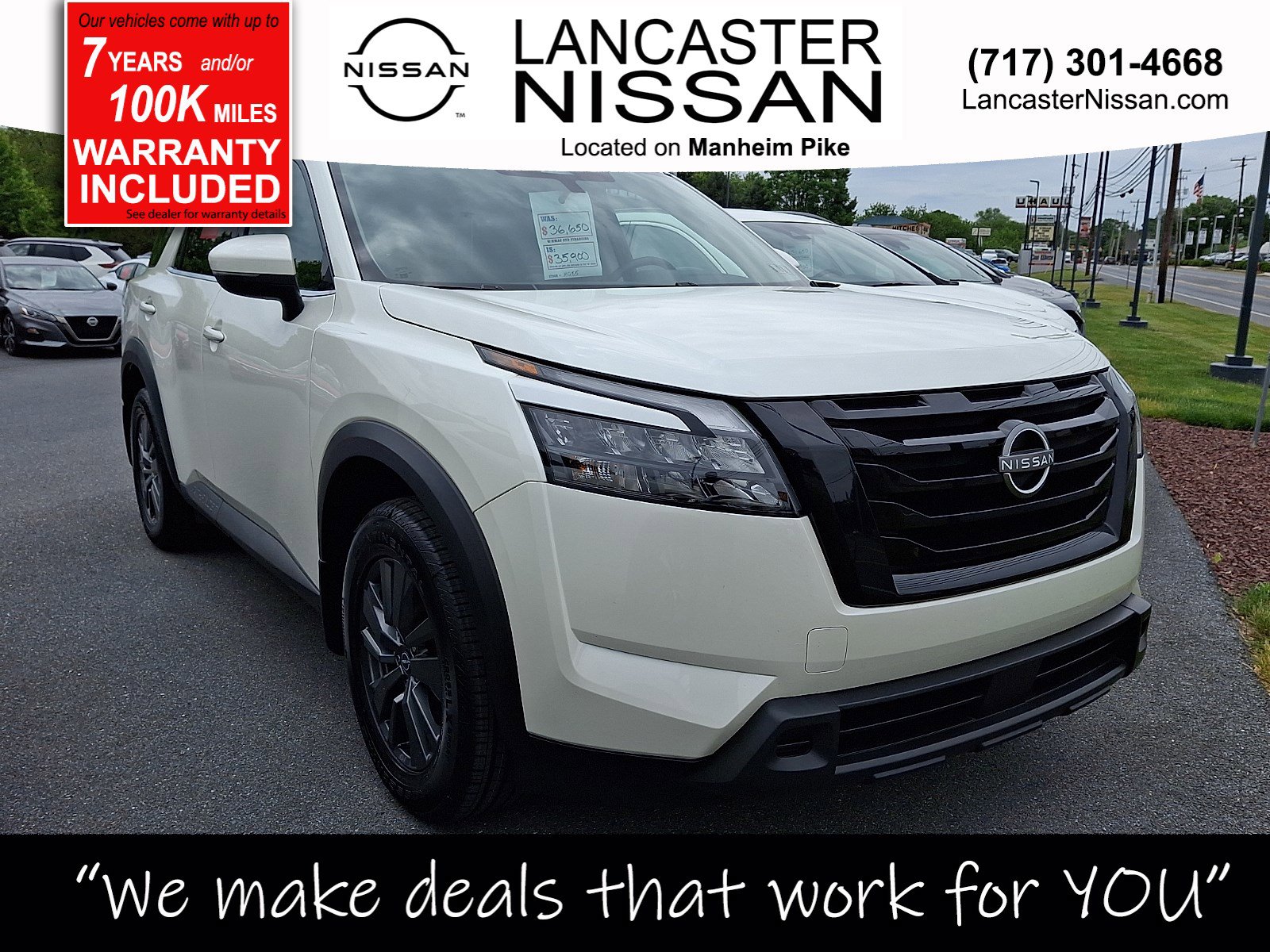 2023 Nissan Pathfinder SV 4WD's photo