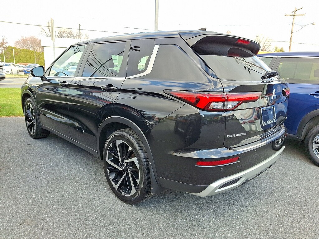 Used 2022 Mitsubishi Outlander SE Launch Edition SE Launch Edition S-AWC