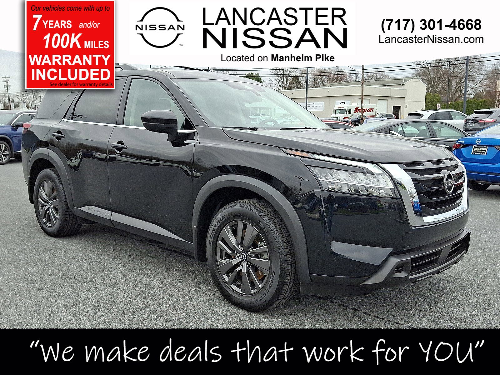 2022 Nissan Pathfinder SV