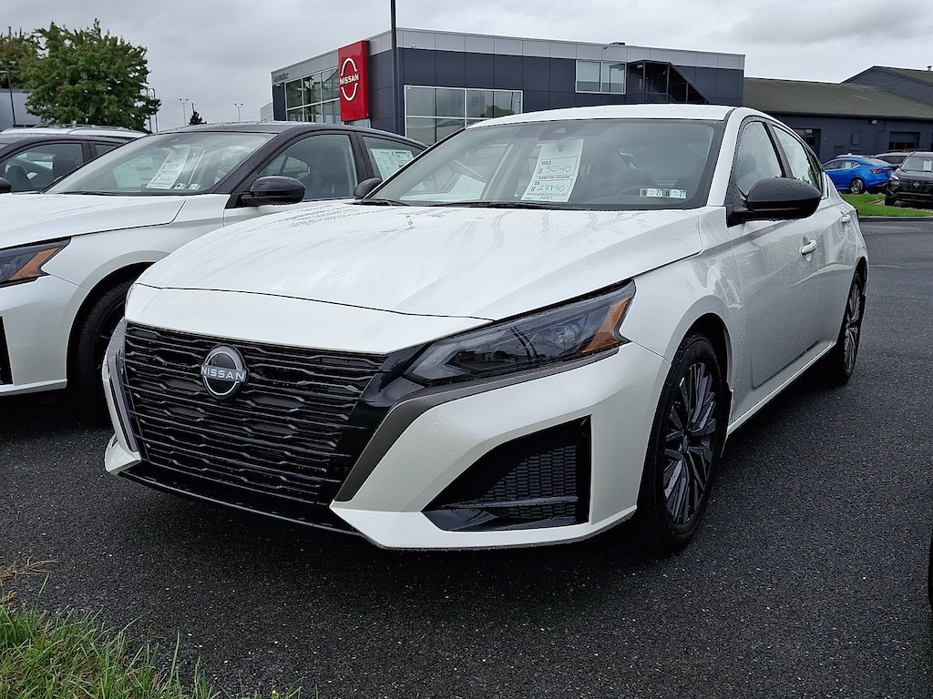 New 2026 Nissan Altima SV Sedan