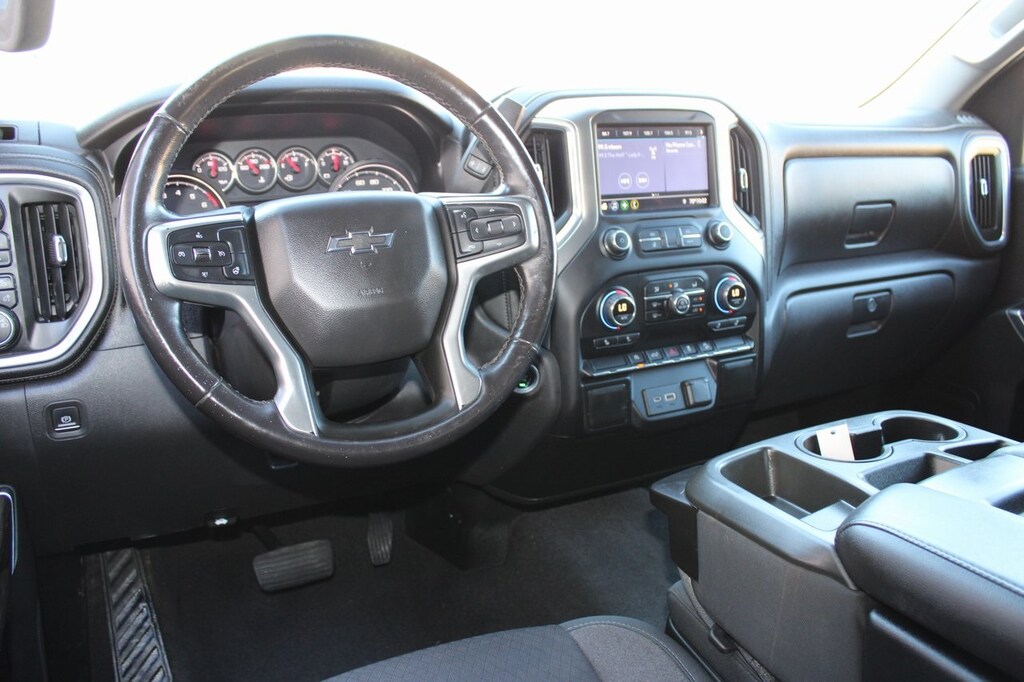 Used 2020 Chevrolet Silverado 1500 LT Trail Boss w/Convpkg Truck Crew Cab