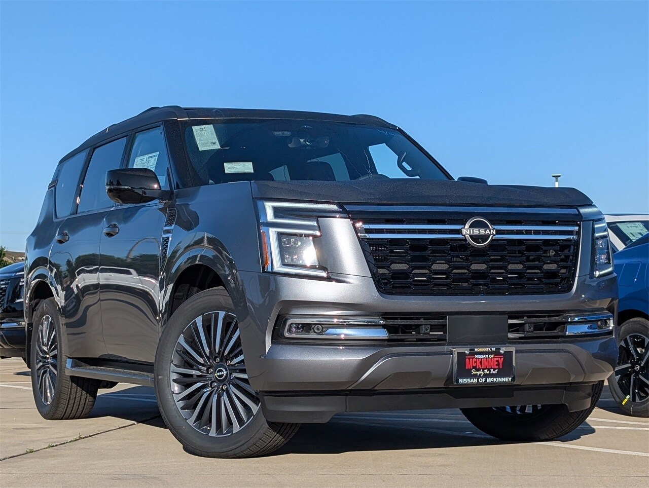 2025 Nissan Armada Platinum Reserve photo 2