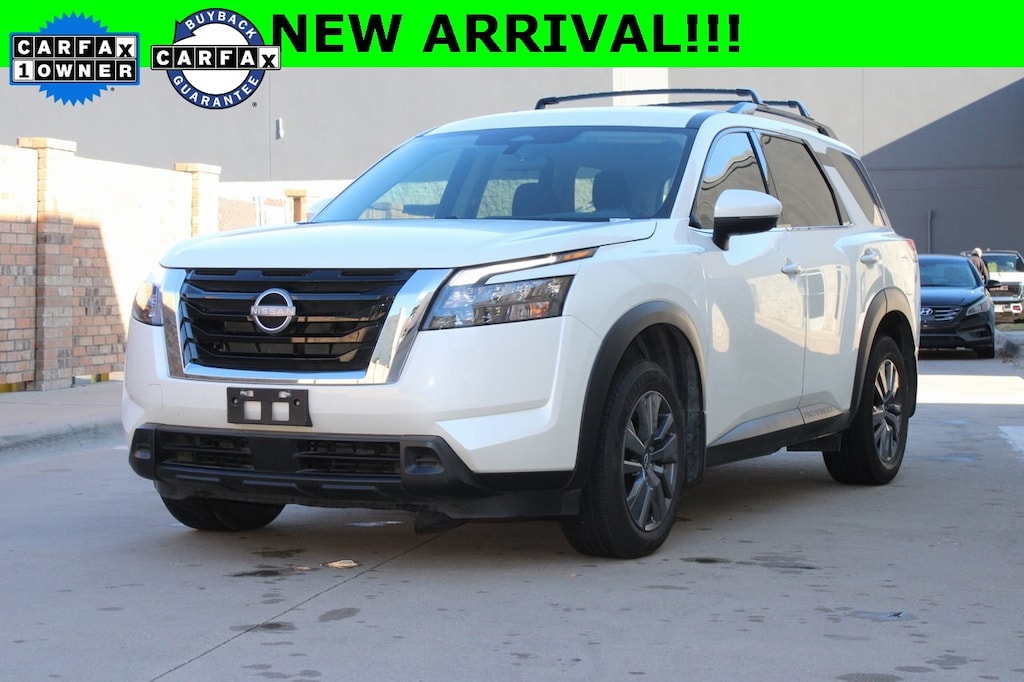 Used 2024 Nissan Pathfinder SV SUV