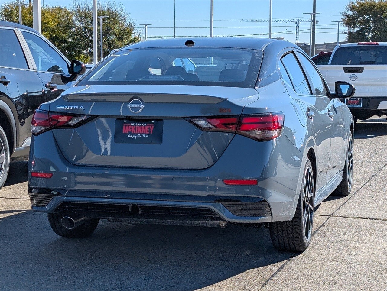 2025 Nissan Sentra SR photo 4