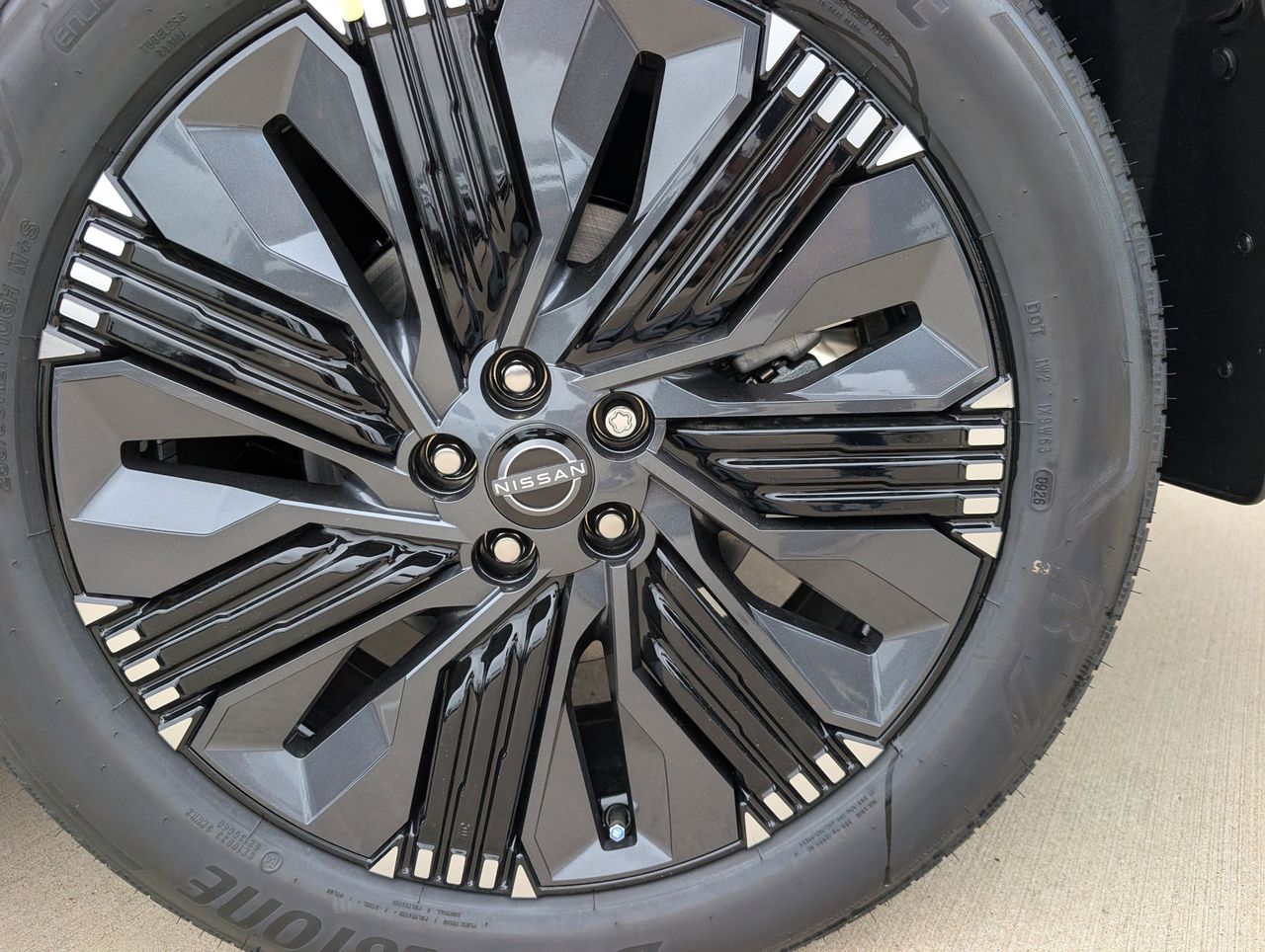 View vehicle photo 6