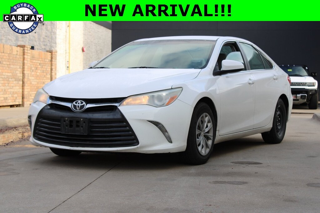Used 2017 Toyota Camry LE Sedan