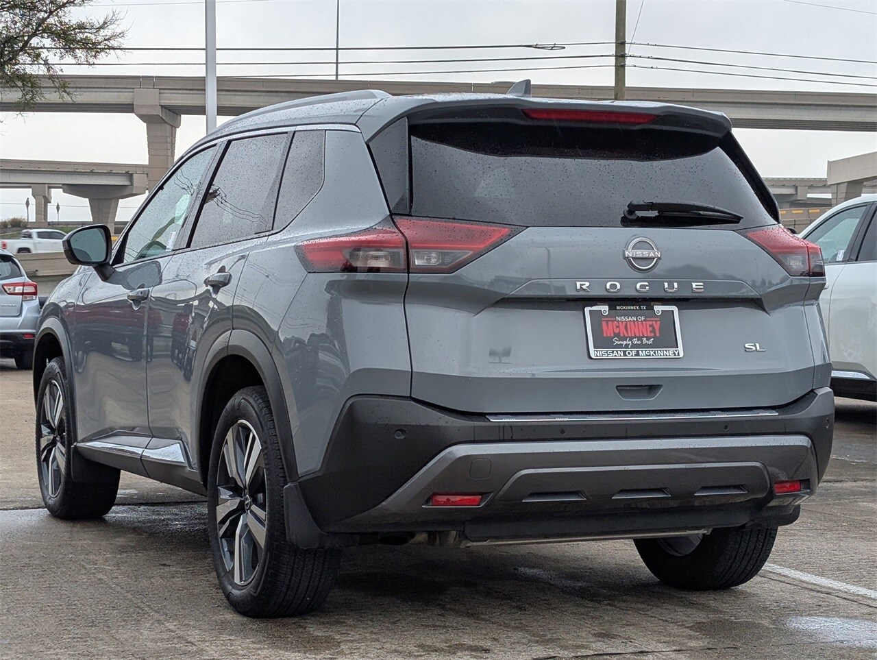 2023 Nissan Rogue SL photo 3