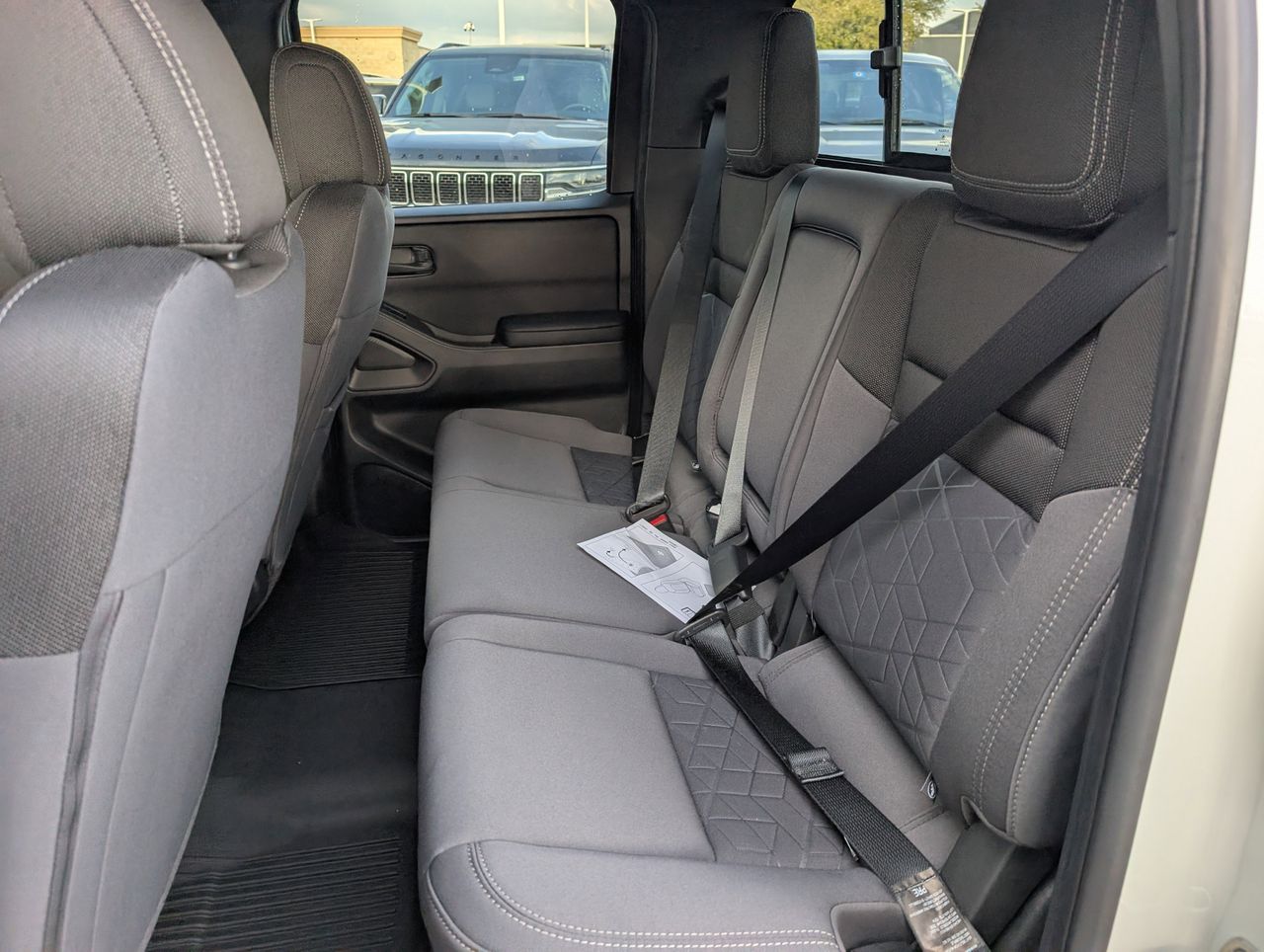 2026 Nissan Frontier SV - Photo 21