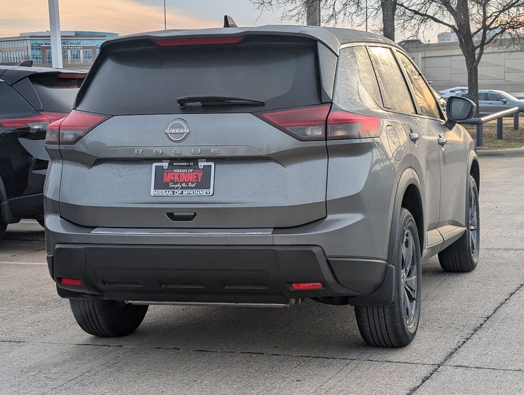 New 2026 Nissan Rogue SV SUV