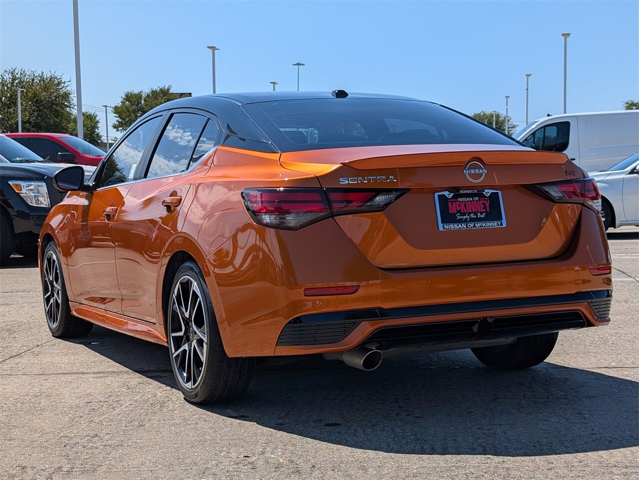 2024 Nissan Sentra SR photo 2