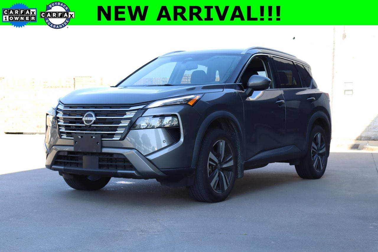 2024 Nissan Rogue SL FWD's photo