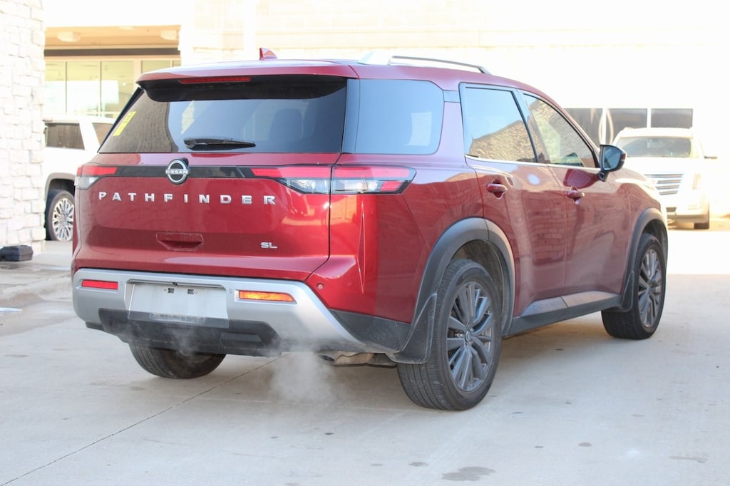 Used 2022 Nissan Pathfinder SL w/Nav/Premiumpkg SUV