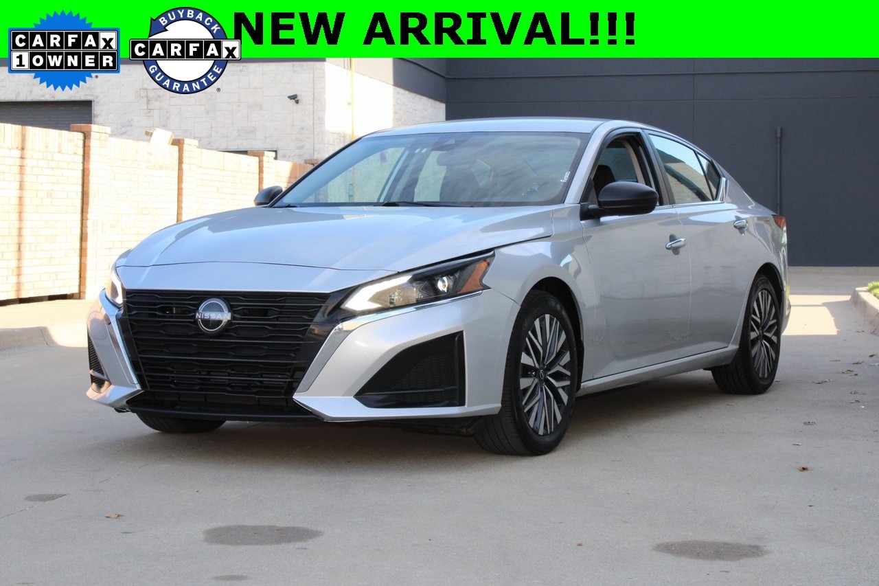 2024 Nissan Altima SV